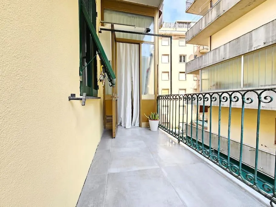 Elegante A Due Passi Dal Centro Apartment Rapallo 0*,  Italy